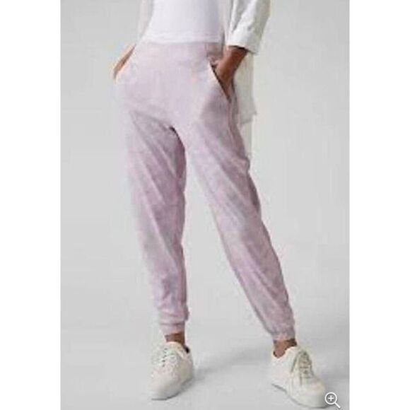Athleta Brooklyn Lined Light Pink Camo In Shasta Purple‎ Jogger Pant Size 10 - Picture 1 of 9